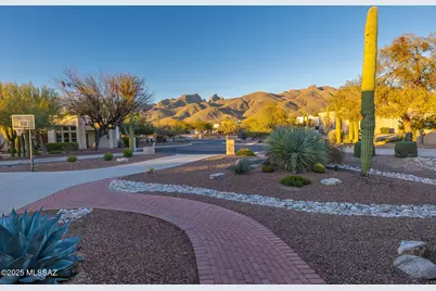 9886 E Veryl Place, Tucson, AZ 85749 - Photo 3