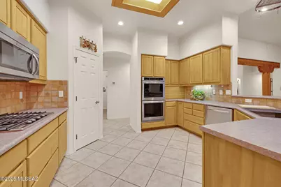 9886 E Veryl Place, Tucson, AZ 85749 - Photo 17