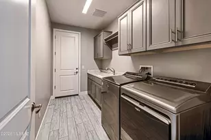 61645 E Travertine St, Oracle, AZ 85623 - Photo 25