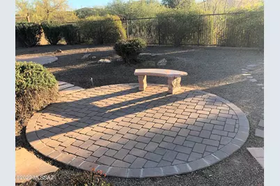 8612 N Moonfire Drive, Tucson, AZ 85743 - Photo 37