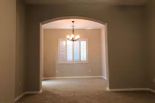 8612 N Moonfire Dr, Tucson, AZ 85743 - Photo 9