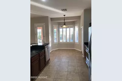 8612 N Moonfire Drive, Tucson, AZ 85743 - Photo 15