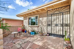 392 W Rio-Altar, Green Valley, AZ 85614 - Photo 3