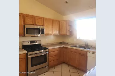 282 Tlaxcala Court, Rio Rico, AZ 85648 - Photo 3