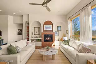 587 E Corte Pasadera COBRIZO, Green Valley, AZ 85614 - Photo 11