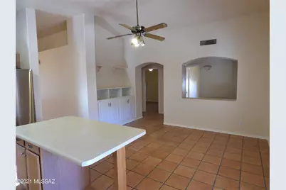 8704 N Frampton Place, Tucson, AZ 85742 - Photo 9