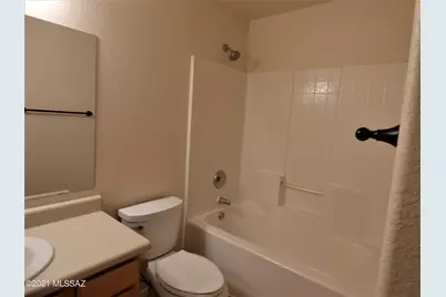 8704 N Frampton Place, Tucson, AZ 85742 - Photo 19