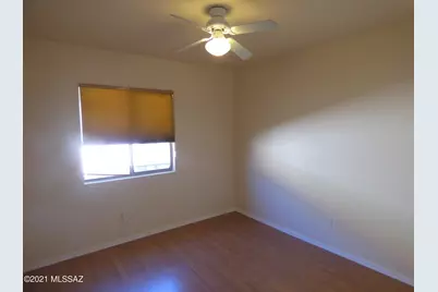 8704 N Frampton Place, Tucson, AZ 85742 - Photo 15