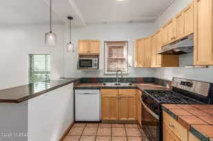 1249 E Waverly St, Tucson, AZ 85719 - Photo 9