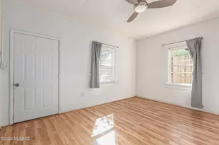 1249 E Waverly St, Tucson, AZ 85719 - Photo 5