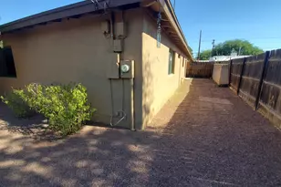 2121 N Columbus Blvd, Tucson, AZ 85712 - Photo 29