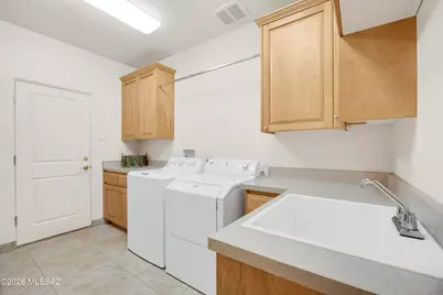 641 W Silver Eagle Court, Oro Valley, AZ 85755 - Photo 41