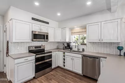 7282 E Camino Valle Verde, Tucson, AZ 85715 - Photo 9