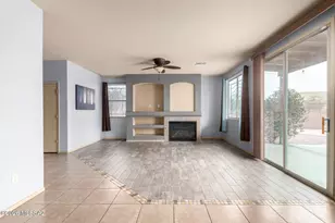 7642 W Tenderfoot Dr, Tucson, AZ 85757 - Photo 5