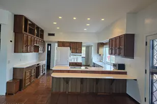 2626 N Grannen Rd, Tucson, AZ 85745 - Photo 3