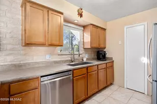 535 N Banff Ave, Tucson, AZ 85748 - Photo 17
