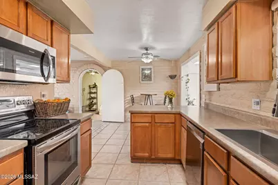 535 N Banff Avenue, Tucson, AZ 85748 - Photo 3