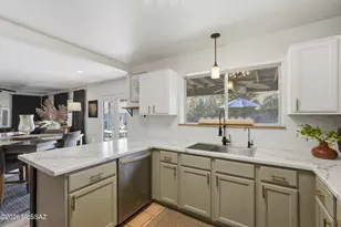 6734 W Nueva Vista Dr, Tucson, AZ 85743 - Photo 11