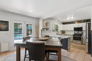 6734 W Nueva Vista Dr, Tucson, AZ 85743 - Photo 9