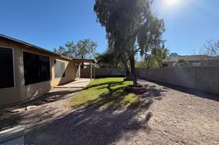 8747 N Golden Moon Way, Tucson, AZ 85743 - Photo 17