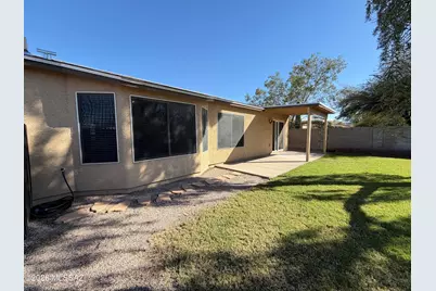 8747 N Golden Moon Way, Tucson, AZ 85743 - Photo 15