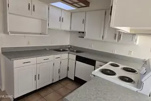 1025 E Irene Circle, Pearce, AZ 85625 - Photo 11