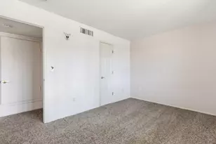 350 N Silverbell Rd, Tucson, AZ 85745 - Photo 9