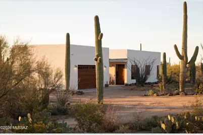 12175 W Dancing Raven Road, Tucson, AZ 85743 - Photo 1