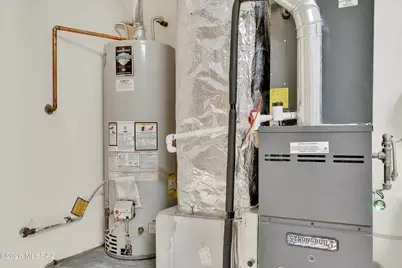 9471 N Whispering Shadows Way, Tucson, AZ 85743 - Photo 29