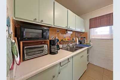 1776 S Palo Verde Avenue #C 106, Tucson, AZ 85713 - Photo 9