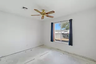 8911 E Fairway Groves Dr, Tucson, AZ 85730 - Photo 19