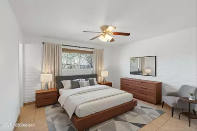 10501 E Calle Del Este, Tucson, AZ 85748 - Photo 11