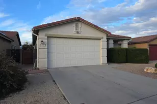 10371 E Bridgeport St, Tucson, AZ 85747 - Photo 3
