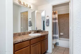 5855 N Kolb Rd, Tucson, AZ 85750 - Photo 23