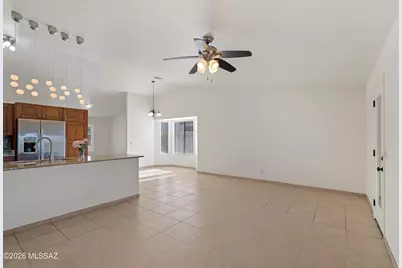 2657 W Lazybrook Drive, Tucson, AZ 85741 - Photo 13