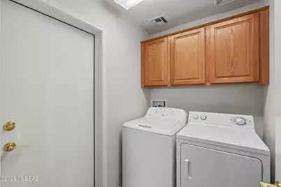 971 N Desert Deer Ps, Green Valley, AZ 85614 - Photo 19