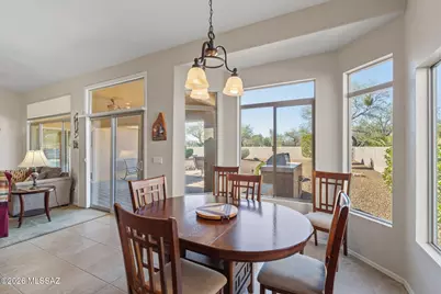 971 N Desert Deer Ps, Green Valley, AZ 85614 - Photo 7