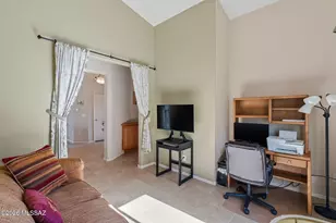 971 N Desert Deer Ps, Green Valley, AZ 85614 - Photo 15