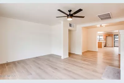 201 N Ave Carolina, Tucson, AZ 85711 - Photo 13
