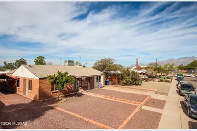 201 N Ave Carolina, Tucson, AZ 85711 - Photo 47