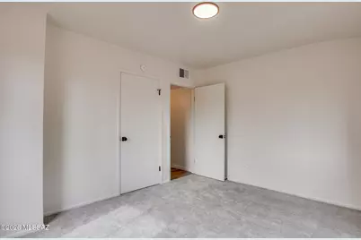 201 N Ave Carolina, Tucson, AZ 85711 - Photo 17
