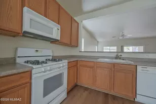 5518 W Copperhead Dr, Tucson, AZ 85742 - Photo 15