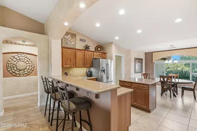 2502 E Glen Canyon Road, Green Valley, AZ 85614 - Photo 13