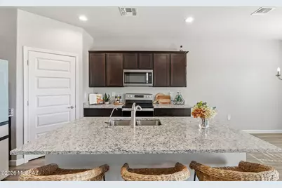 17101 W Gatling Road, Marana, AZ 85653 - Photo 13