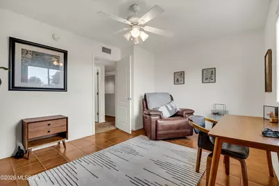 578 E Wagon Bluff Drive, Tucson, AZ 85704 - Photo 19