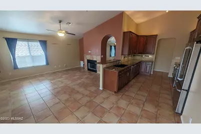 2520 W Tom Watson Drive, Tucson, AZ 85742 - Photo 5