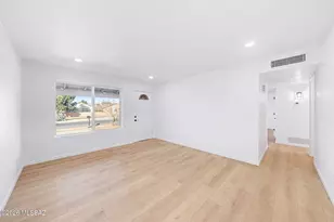 8022 N Oldfather Rd, Tucson, AZ 85741 - Photo 7