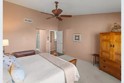 1986 E Desert Lark Pass, Green Valley, AZ 85614 - Photo 15