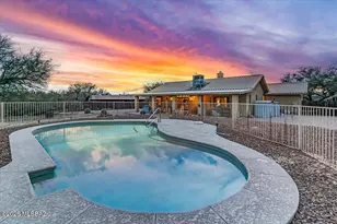 4940 N Castle Ridge Rd, Tucson, AZ 85749 - Photo 9