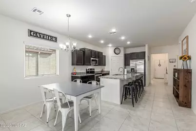 9106 W Old Agave Trail, Marana, AZ 85653 - Photo 17